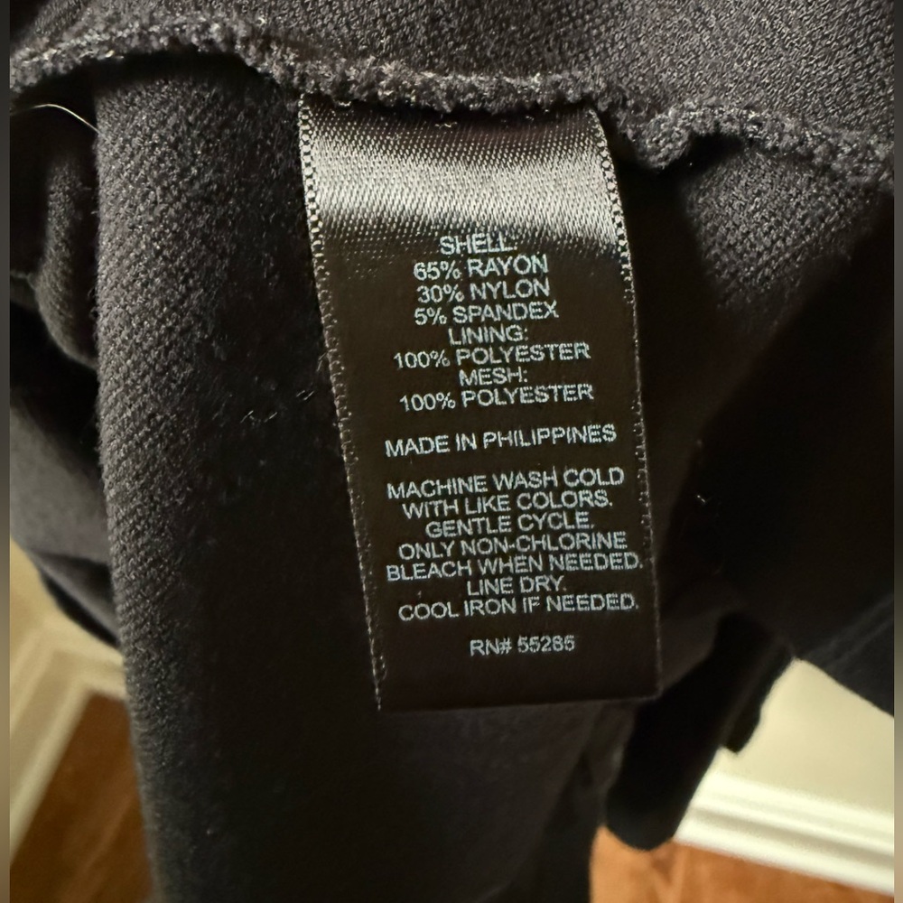 EXPRESS Little Black Dress Fit Flare Rivets Stretch Comfy Flirty Date Night S - Picture 5 of 5